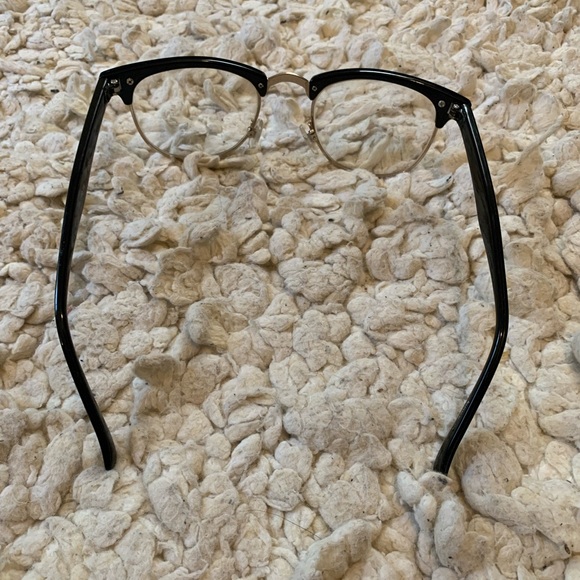 Non-prescription unisex Wayfarer Style Black & Silver Glasses - Picture 2 of 5